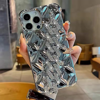 Coque de téléphone pour femme avec chaîne de poignet, strass électroplaqués, design élégant, nouvelle collection pour iPhone 15 16 13 Pro Max