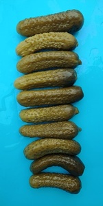 Légumes marinés dans une solution de vinaigre Concombres conservés dans de l'acide acétique - Product Image 4