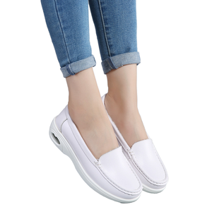 Zapatos de Plataforma Planos 2025 para Mamás, Suela Suave, Diseño Hueco, Estilo Coreano, Zapatos de Otoño para Mujer, Sin Cordones, con Amortiguación de Aire, de Goma, para Enfermeras - Product Image 1