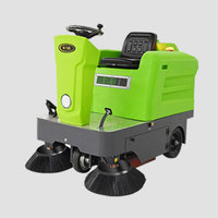 Machine de balayage de voirie tout-terrain 4x4, multifonctionnelle, avec cabine fermée, véhicule de nettoyage routier, balayeuse à neige