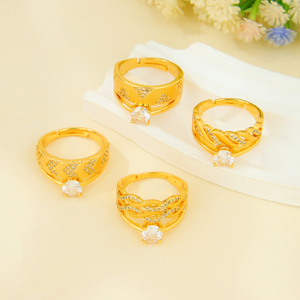 Anillos de Moda de Dubái al por Mayor, Anillos de Circonita Cúbica para Mujer, Anillos de Cóctel de Corazón Dorado de 21k de Lujo para Bodas y Fiestas - Product Image 2