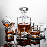 Juego de Cajas de Regalo De Madera personalizadas Premium con vasos de whisky transparentes al por mayor decantador y grabado