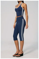 Ensemble de sport 4 pièces personnalisé avec logo pour femme : soutien-gorge de sport, débardeur, leggings taille haute et pantalon évasé de yoga