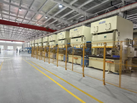 Desain Solusi Profesional Lengan Robot 4-Axis Otomatis untuk Pemuatan dan Pembongkaran Stamping Logam Baru