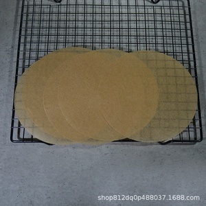 Yibei pour <span class=keywords><strong>tapis</strong></span> alimentaire rond en papier, papier de cuisson pour gâteaux 23CM, matériau en bois, résistant au four, sans danger pour les aliments - Product Image 3