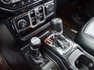 Venta al por Mayor de SUV Usados de Alta Calidad, <span class=keywords><strong>Jeep</strong></span> <span class=keywords><strong>Wrangler</strong></span> 2.0T Sahara 2015-2020, Versión de Cuatro Puertas a Gasolina - Product Image 5