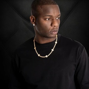 Collar de Cadena Cubana con Trébol de Diamantes Moissanite VVS de Plata 925 de Primera Calidad para Hombre, Disponible a un Precio Accesible - Product Image 4