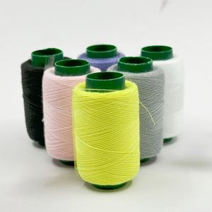 ด้ายเย็บผ้าสี 10 แพ็ค/แพ็ค ด้ายม้วนเล็กสำหรับใช้ในบ้าน ด้ายซ่อมแซมด้วยมือ ด้ายโพลีเอสเตอร์สีสำหรับเย็บเสื้อผ้า - Product Image 4