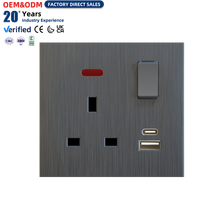 Prise murale OEM 13A avec ports USB-A et Type-C, interrupteur intégré, 1 gang 1 voie