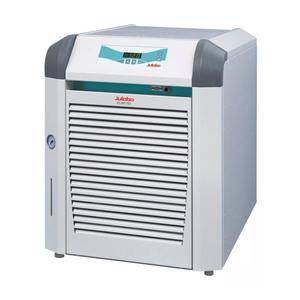 Enfriadores de Recirculación Julabo FLW1703 para Instalación Debajo de un Banco de Laboratorio (Contáctenos para Obtener la Mejor Cotización) - Product Image 4