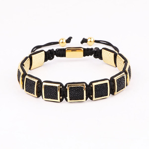Pulsera ajustable de la Amistad trenzada para hombre, cuentas cuadradas de piel de pez negro personalizadas, de alta calidad, de latón - Product Image 3