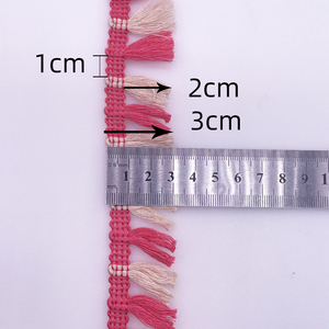 Decorazione per <span class=keywords><strong>tenda</strong></span> da esterno di moda 3cm con nappa in pizzo a due colori cuscino per la casa in tessuto con nappe pendenti orecchio pizzo rosso - Product Image 3