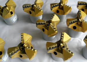 146Mm Drie Vleugels Cancave None <span class=keywords><strong>Core</strong></span> Diamant Pdc Boor Waterput Booreiland - Product Image 2