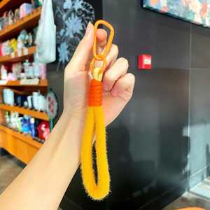 Cordon de poignet en nylon avec pompon en peluche, durable et tendance, pour téléphone portable et porte-clés - Product Image 3