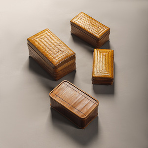 Caja rectangular pequeña de bambú tejida a mano para ceremonia del té, joyas, antiguos, color envejecido - Product Image 1