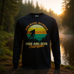 Camiseta de manga larga con diseño retro de Iron River Michigan Bigfoot Souvenir Hide And Seek Champion - Product Image 3