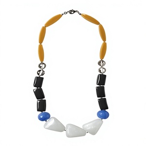 Handmade Resin <b>Bead</b> <b>Necklace</b> Wholesale Fashionable Lady Bohemia Colorful Design Stylish Resin <b>Beads</b> Statement <b>Necklace</b> for Woman - Product Image 3