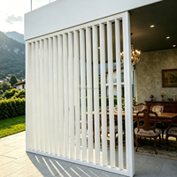 Prix direct usine, conception personnalisée, store vertical motorisé en aluminium à lamelles fixes pour usage intérieur/extérieur, avec entretien facile