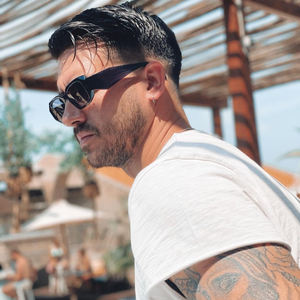 Twooo 9128 Lunettes de soleil carrées tendance pour femmes, style mode <span class=keywords><strong>2022</strong></span> - Product Image 3