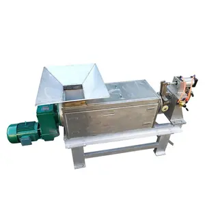 Squeeze Dryer Biogas Slurry Paper Pulp Cassava Screws Sludge Dewatering Solid Liquid Separator Belt Filter Press Dewater Machine