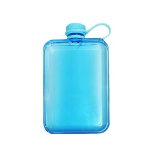 Botella de Agua Plana Tritan de 250 ml, Libre de BPA, Tapa de Rosca con Cuerda, para Uso en Exteriores, Senderismo, Camping, Diseño Minimalista Unisex - Product Image 4