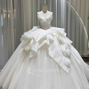 Robe de mariée bouffante moderne OY026 sans manches, en satin, avec décolleté cœur, appliques en dentelle et cristaux, et fleurs 3D - Product Image 5