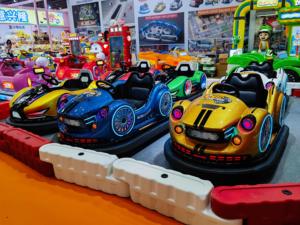 Auto de Choque Eléctrico Super Battle 360 °   Coches <span class=keywords><strong>Chocones</strong></span> de Rotación Libre, Autos de Choque para Niños, Parque de Atracciones al Aire Libre - Product Image 5