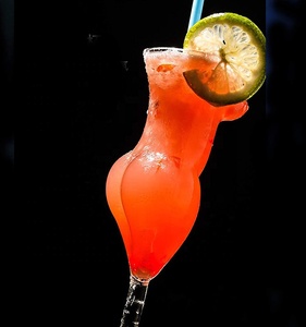 كأس كوكتيل إبداعي على شكل جسم امرأة عارية مثيرة - Product Image 3