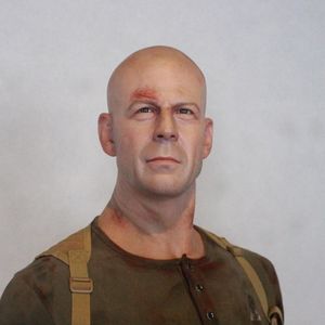 <span class=keywords><strong>Marvel</strong></span> Del Silicone di Figura di Azione di Bruce Willis a Grandezza naturale Film Statua per la Vendita - Product Image 5
