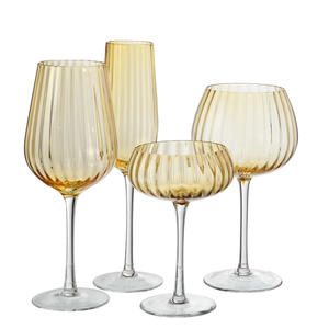 Винтажные винтажные бокалы с вертикальными полосами в ребристые бокалы для коктейля - Product Image 3