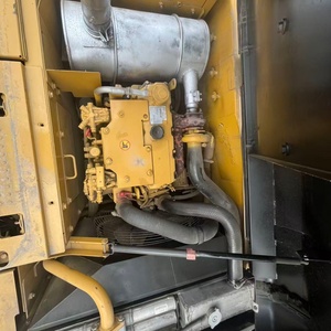 Excavatrice d'occasion 315, dernier modèle, 15 tonnes, 85% neuve, d'origine avec certification EPA CE, origine Japon, exportée vers divers pays - Product Image 4