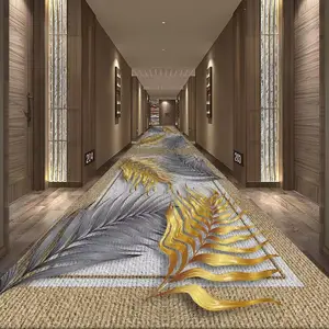 Couloirs d'hôtel minimalistes modernes, couvertures isolantes résistantes à la saleté et à la fraîcheur, longs tapis antidérapants