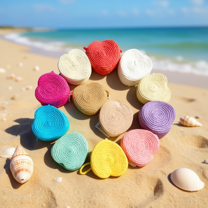 Borsa di paglia a forma di cuore 11x6 cm Mini borsa con design a cuore per donna Accessorio moda - Product Image 2