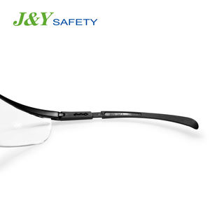 目の保護に欠かせない、霧のない、引っかきにくい産業用安全メガネ - Product Image 6