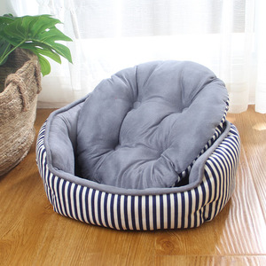 Cama Redonda a Rayas para Gatos con Borde Completo, Relleno de Algodón PP de Alta Elasticidad, Lavable a Mano - Product Image 1
