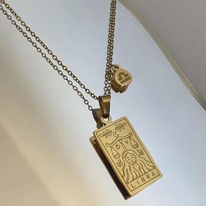 2024 <span class=keywords><strong>nuevo</strong></span> impermeable no deslustre joyería de acero inoxidable oro cuadrado signo del zodiaco Tarot tarjeta cubierta collar - Product Image 6