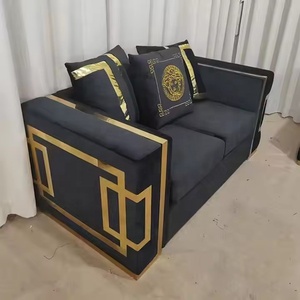 Bộ ghế <span class=keywords><strong>sofa</strong></span> nhung đen sang trọng, gồm ghế đơn, ghế đôi và ghế ba chỗ ngồi, dành cho phòng khách hiện đại. - Product Image 3