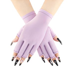 Guantes de uñas desechables unisex para todos los dedos con forma de mano logotipo personalizado suministro de belleza para salón de uñas - Product Image 1