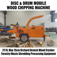 Mobiele houtversnipperaar voor schijven en trommels, capaciteit 2T/u, max. diameter 15cm, geschikt voor bosbouw, boomgaarden, takken, pallets en houtafval.