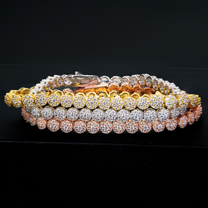 Fashion Jewelry 925 Sterling Silver Fully Bling Flowers Shape Iced Out Diamond 5mm Moissanite Tennis Bracelet 18K Gold Plated - Product Image 2