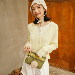 กระเป๋าคาดลำตัวแบบมีฝาปิด ช่องใส่โทรศัพท์ด้านหลัง สายสะพายปรับได้ ทำจากไนลอนและโพลีเอสเตอร์ สีเขียวมอส  ขั้นต่ำในการสั่งซื้อน้อย ขายส่ง กระเป๋าสะพายข้างสำหรับผู้ชายและผู้หญิง - Product Image 5