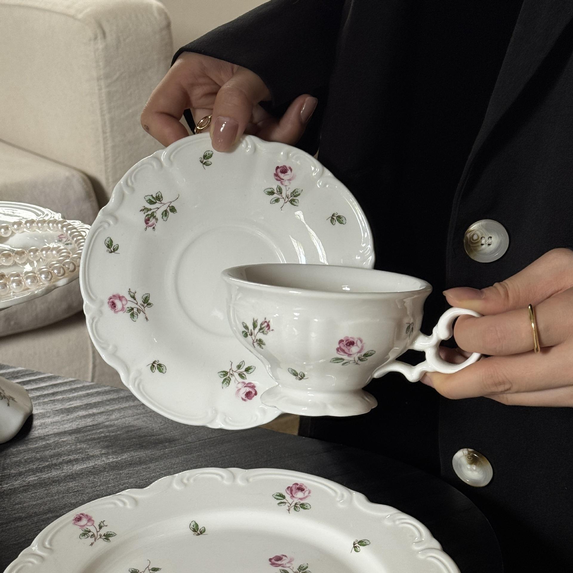 Rose language cups and saucers 200ML