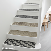 Langlebiger Jacquard Moderner Treppenläufer 340g Polyester-Oberfläche Ermüdungshemmend Umweltfreundlich Rutschfeste Gummiunterlage für Vermietung