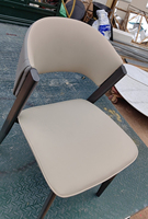 Chaise de salle à manger moderne en cuir de haute qualité, écologique, avec structure en acier imperméable pour la maison, le bureau et la salle à manger