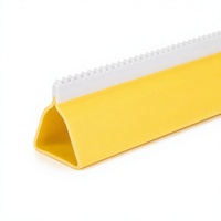 Profils d'extrusion PVC personnalisés HRL pour portes et fenêtres, pour usage extérieur en atelier de construction - Écologiques et durables