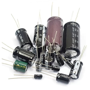 Condensador de Aluminio 200v 16v/50v/100v, Condensador Electrolítico 220uF 200V, Condensador Electrolítico de Aluminio 220uf 6800UF/470UF/100UF - Product Image 1