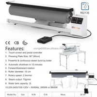 Fer à vapeur pour usage commercial en blanchisserie. Machine à repasser les draps de table, machine à vapeur pour repasser les draps de lit à usage hôtelier