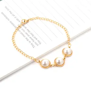 大白色珍珠吊坠链环链环手镯时尚手镯设计，质量好