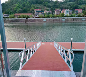 Ferry Marina Boat usado muelle <span class=keywords><strong>flotante</strong></span> <span class=keywords><strong>estructura</strong></span> de aluminio pasarela <span class=keywords><strong>escalera</strong></span> en soldadura T6061 - Product Image 4