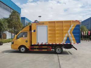 Camion broyeur de bois mobile Dongfeng <span class=keywords><strong>Tiyi</strong></span> 4x2, broyeur hydraulique de branches pour l'élimination des déchets de jardin - Product Image 4